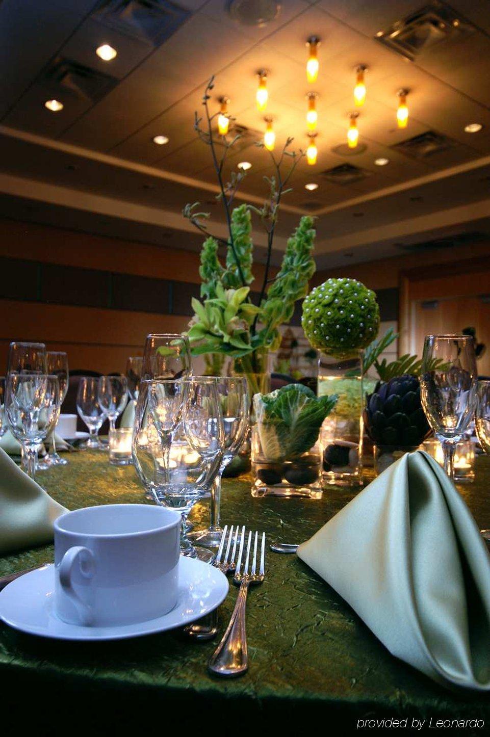 Doubletree By Hilton Chicago - Arlington Heights Hotel Ресторант снимка