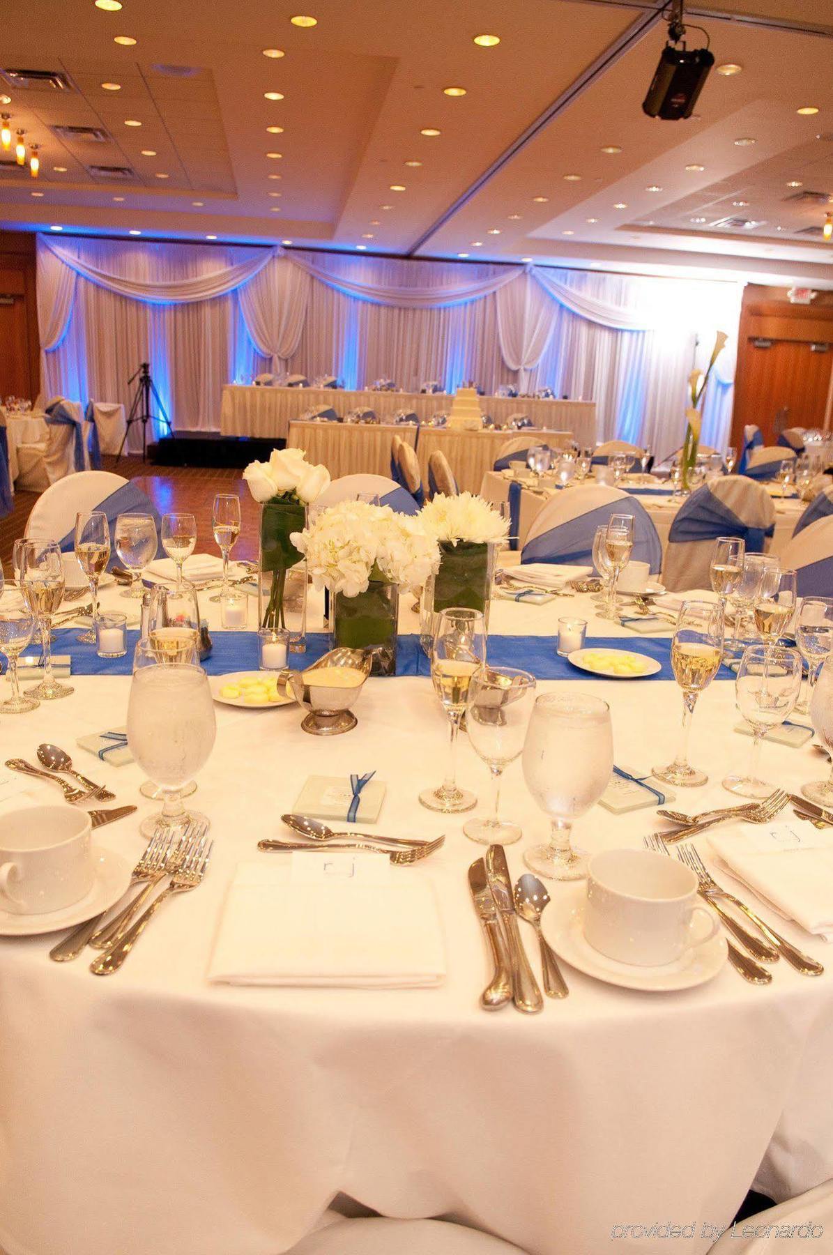 Doubletree By Hilton Chicago - Arlington Heights Hotel Ресторант снимка