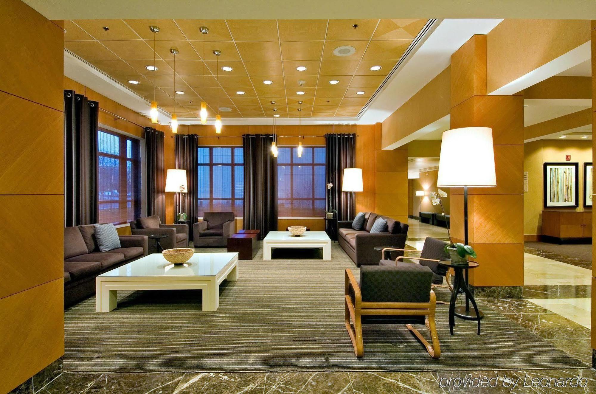 Doubletree By Hilton Chicago - Arlington Heights Hotel Интериор снимка